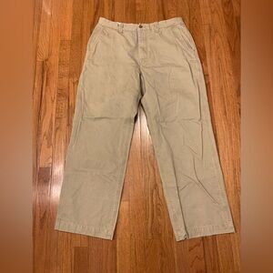 Daniel Cremieux Classics Flat Front Khaki pants- size 36x32